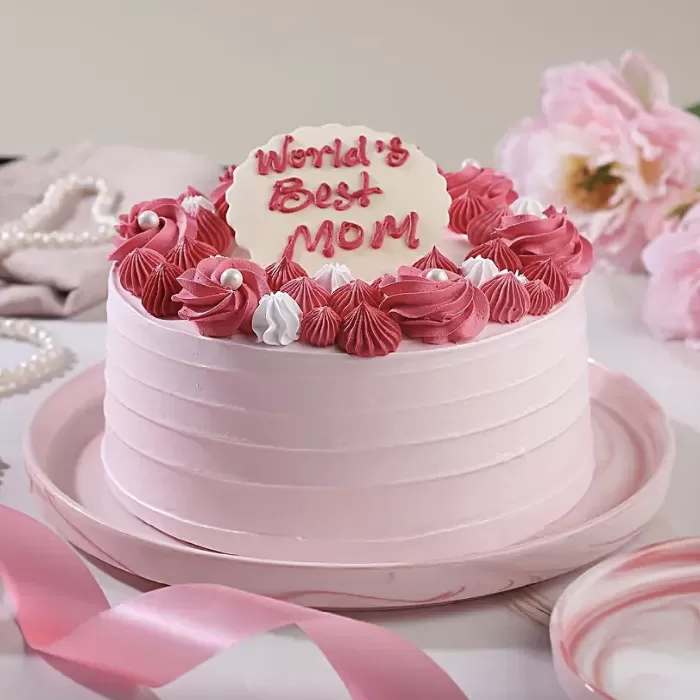 Cream Cake For Mom