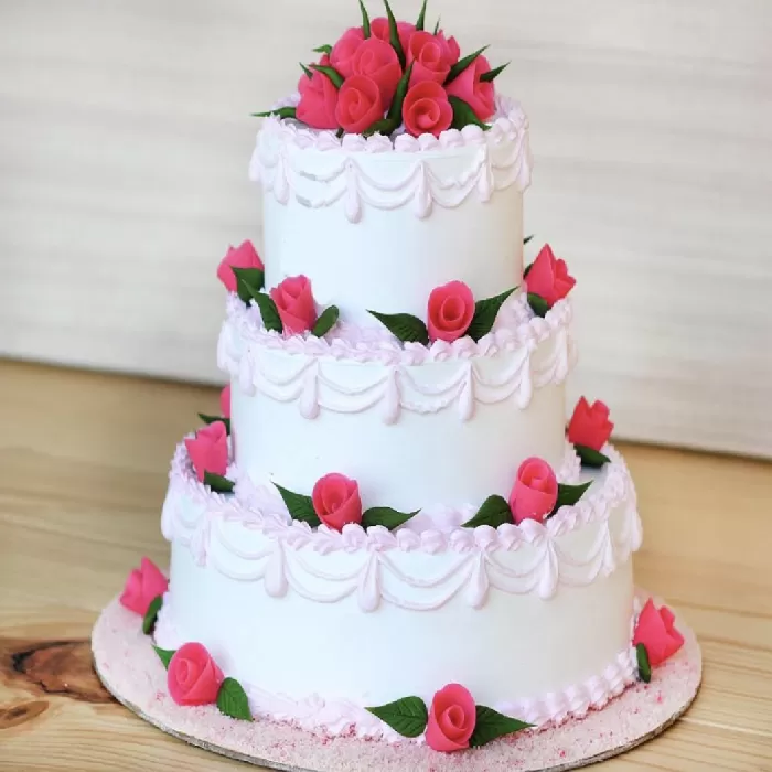 3 Tier vanilla wedding Cake