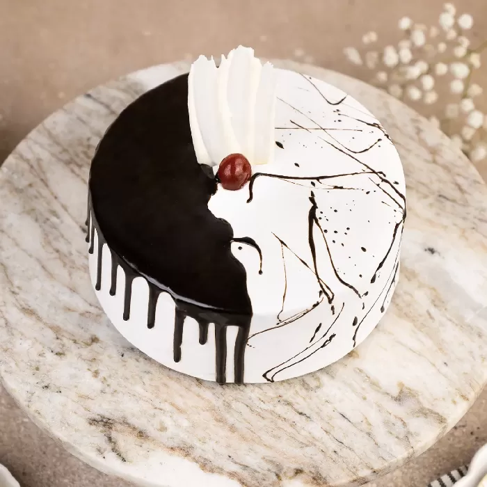 Creamy Drip Black Forest Cake