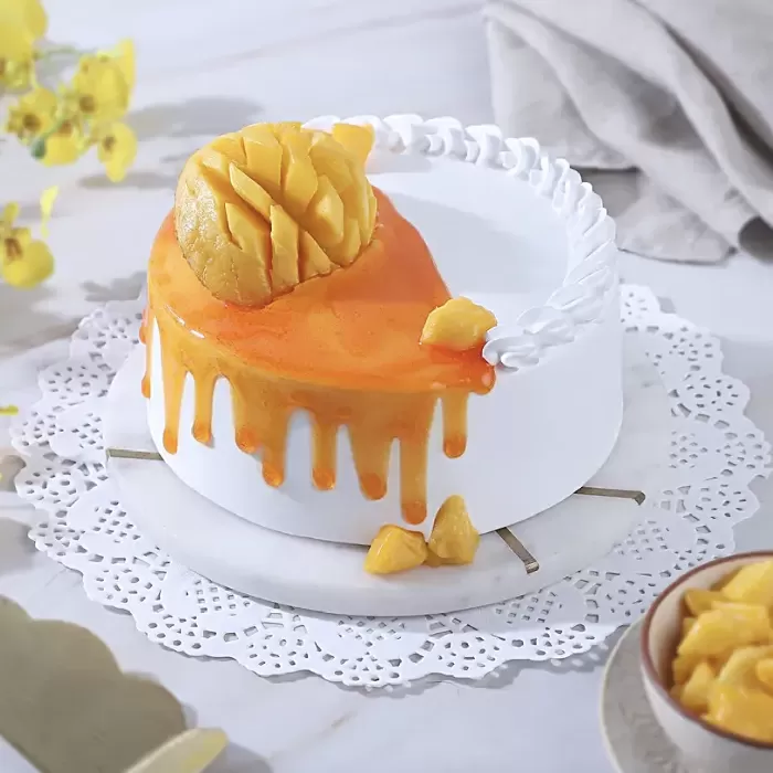 Mango Filled Fruit Cake