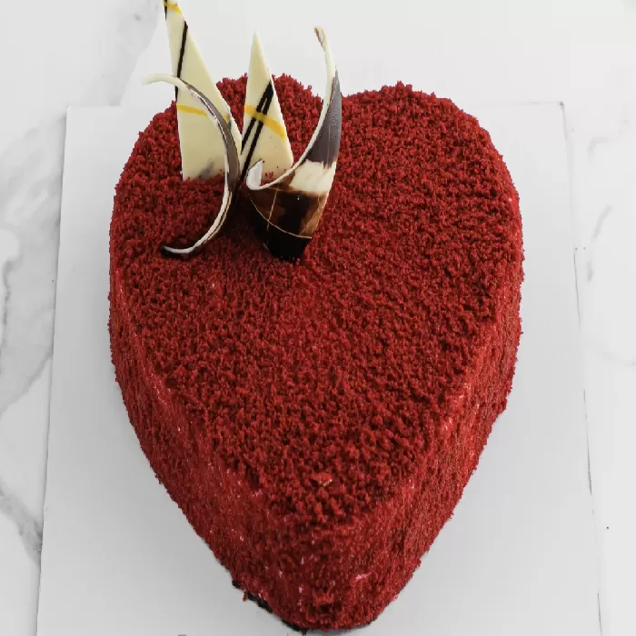 Heart Shaped Full Red Velvet Cake
