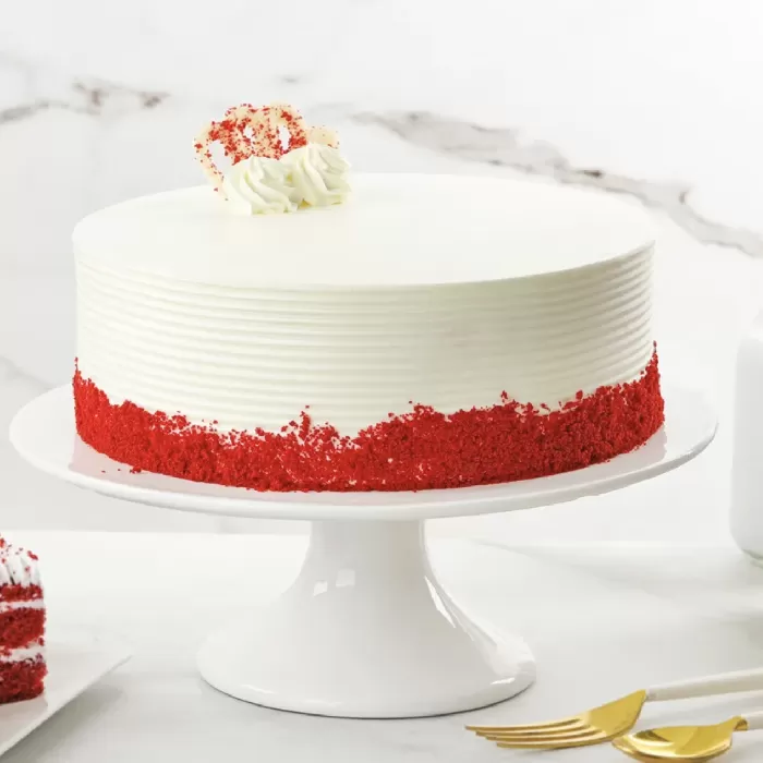 Red Velvet Buttercream Cake